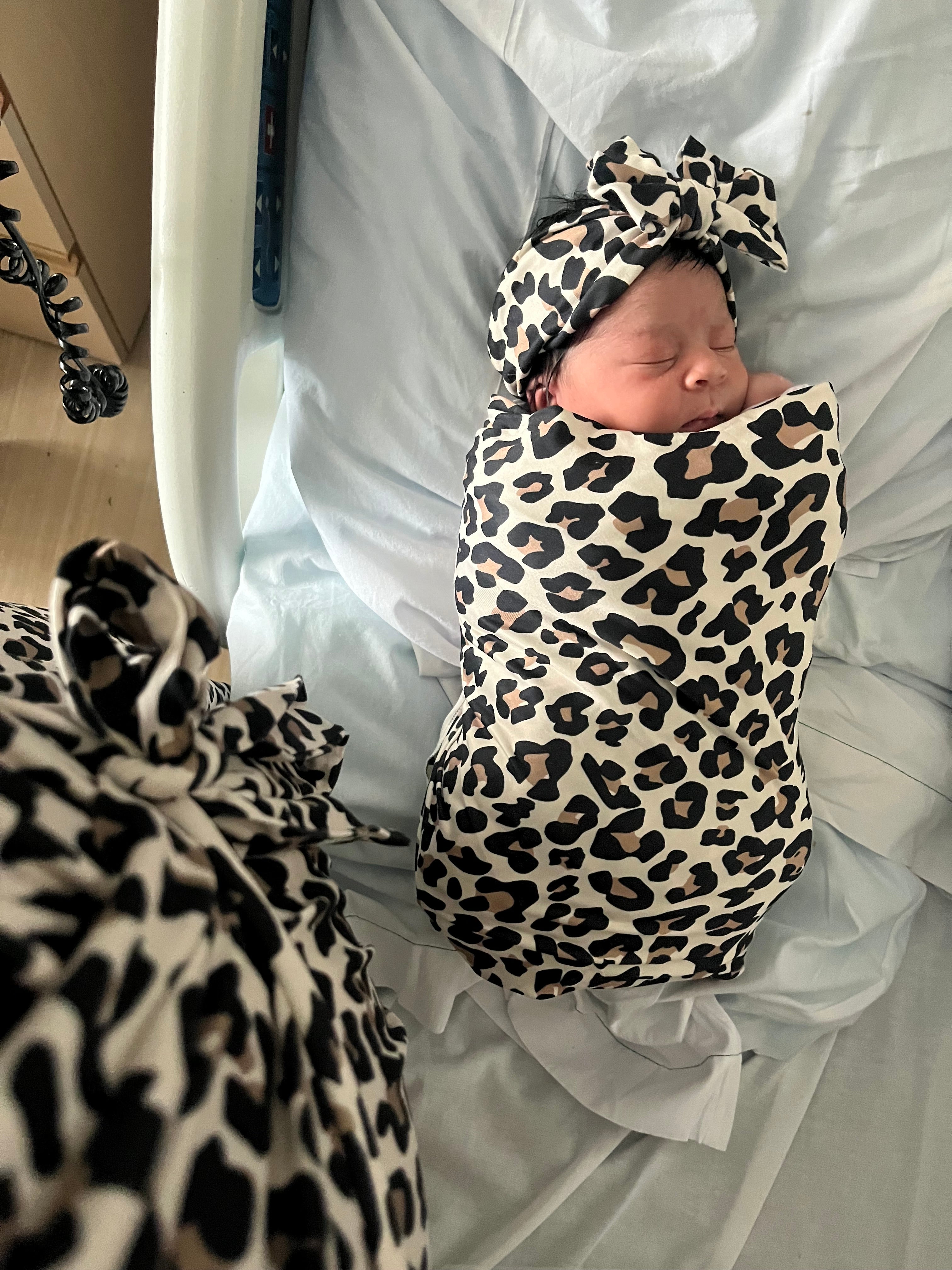 Mommy & Me Robe/ Swaddle Set